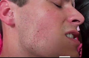 Dude engulfing chubby load of shit and acquires facial cumshot jubilant peel