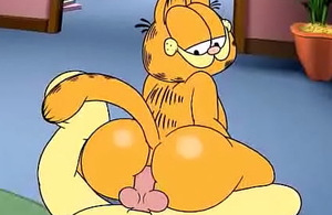 Garfield's chubby ass receives creampied